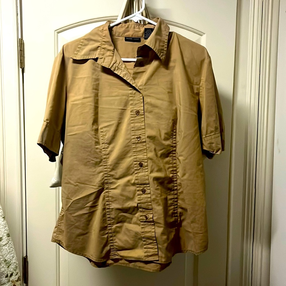 New York company shirt
